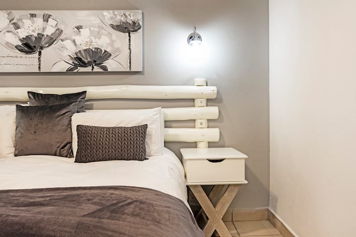 975c1746-6c56-4162-bea5-6f1b2f34dcc5